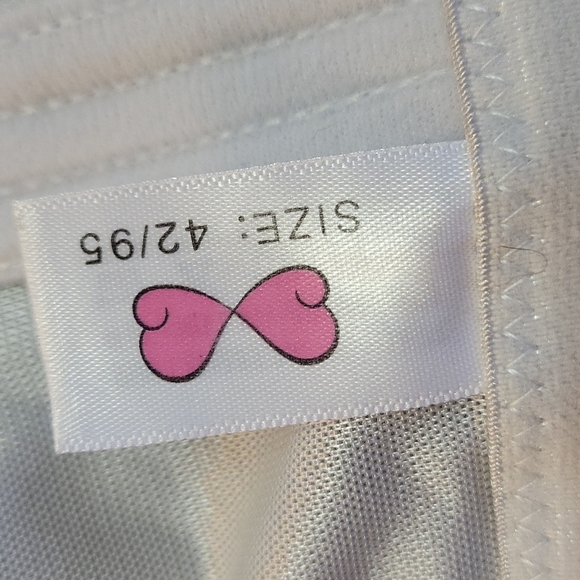 Front closure bra - Picture 4 of 8